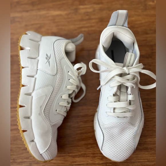 Sneakers Reebok White Galaxy 1 Athletic Old School Running Workout 7.5 - Picture 4 of 10